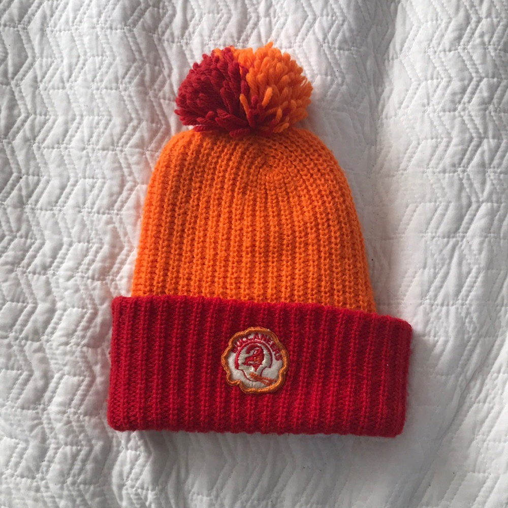 Extremely rare, vintage Tampa Bay Buccaneers hat